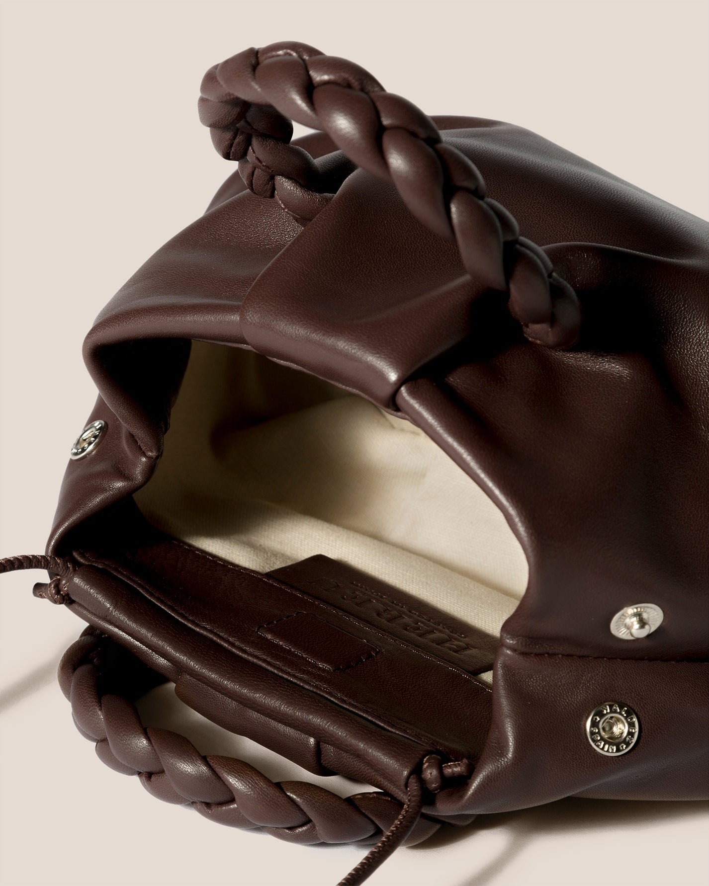 Bombon Medium Leather Handbag - Light Camel