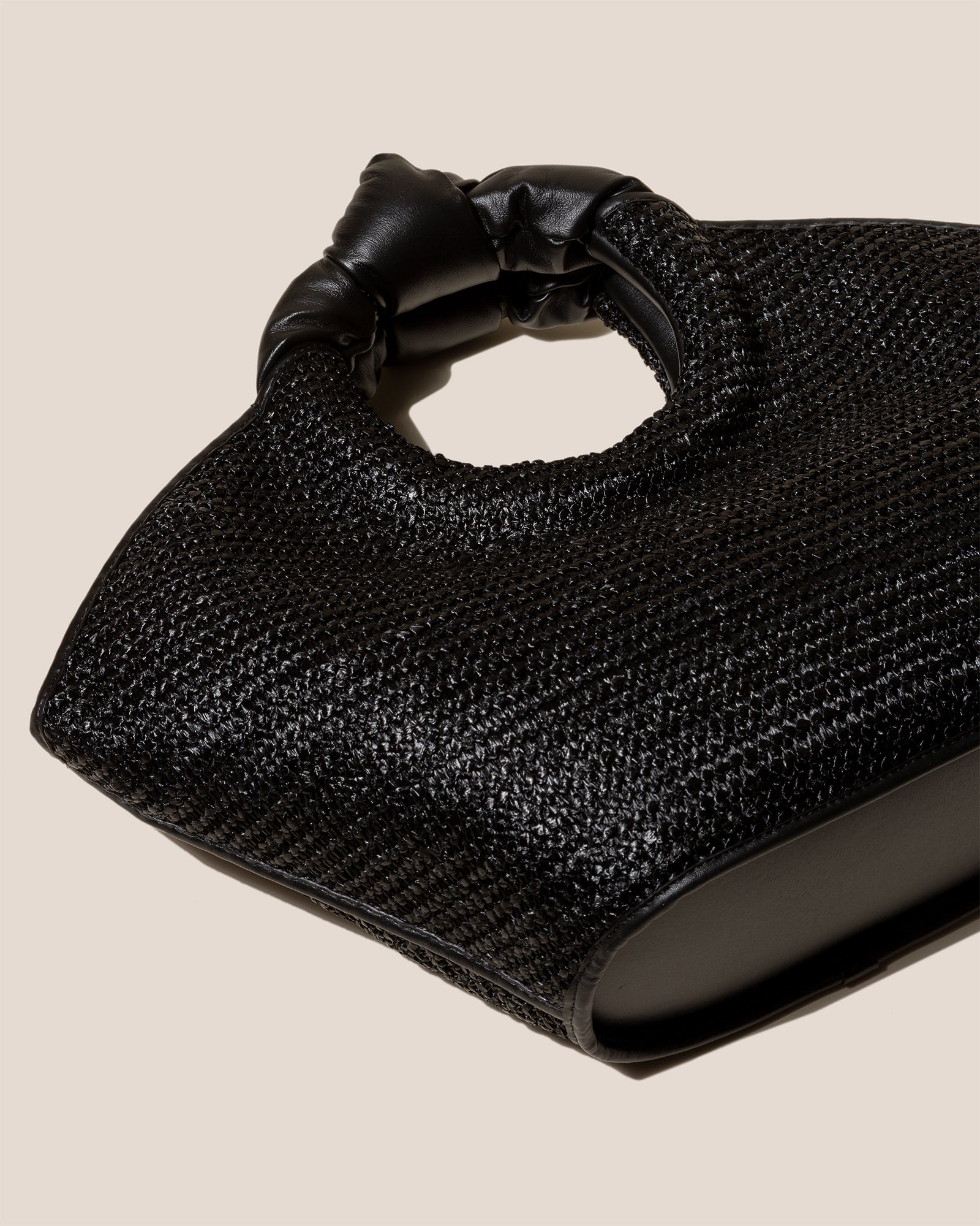 CASTELL RAFFIA - Knotted-handle Tote Bag