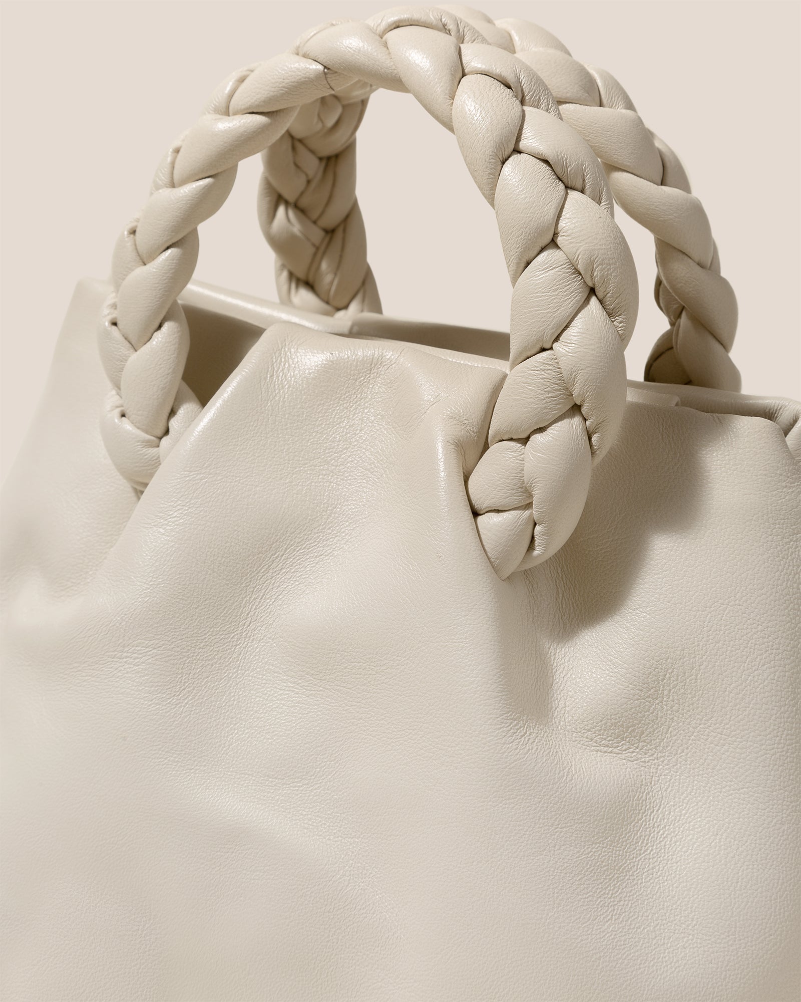 Totes bags Hereu - Bombon medium braided handle leather handbag -  BOMBONMEDIUMCREAM