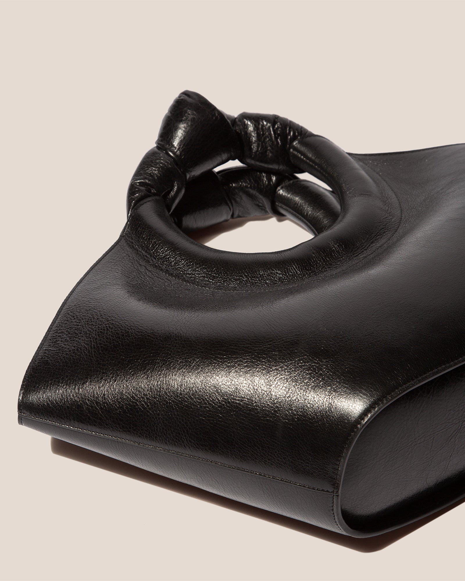 Hereu | Cordell Leather Tote Bag | Black Tu
