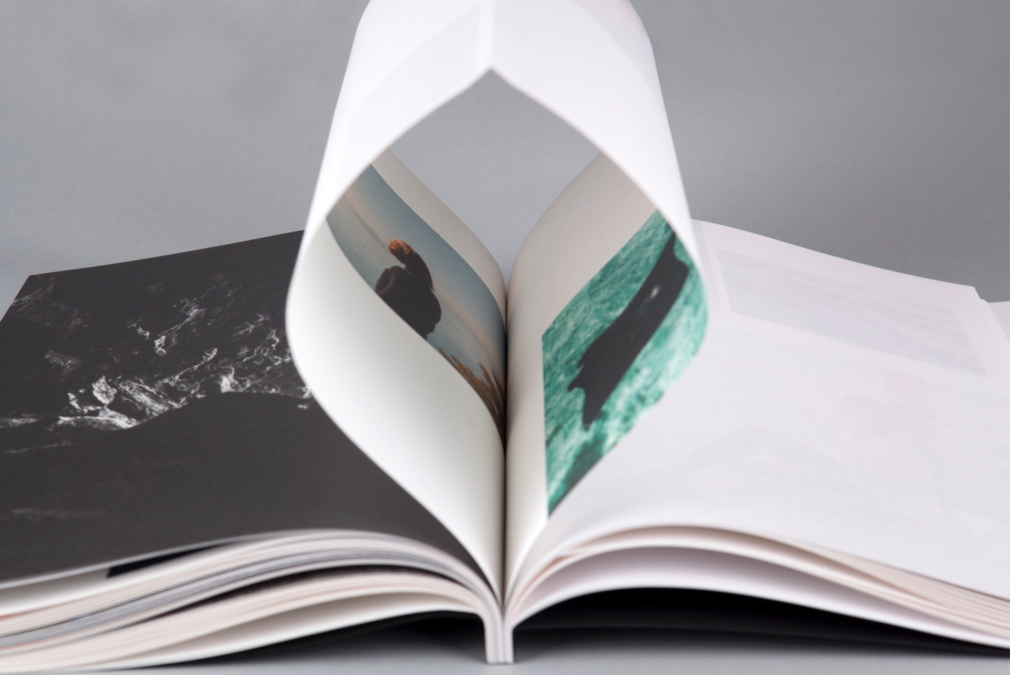 ILLA - Photo Book By Salva López