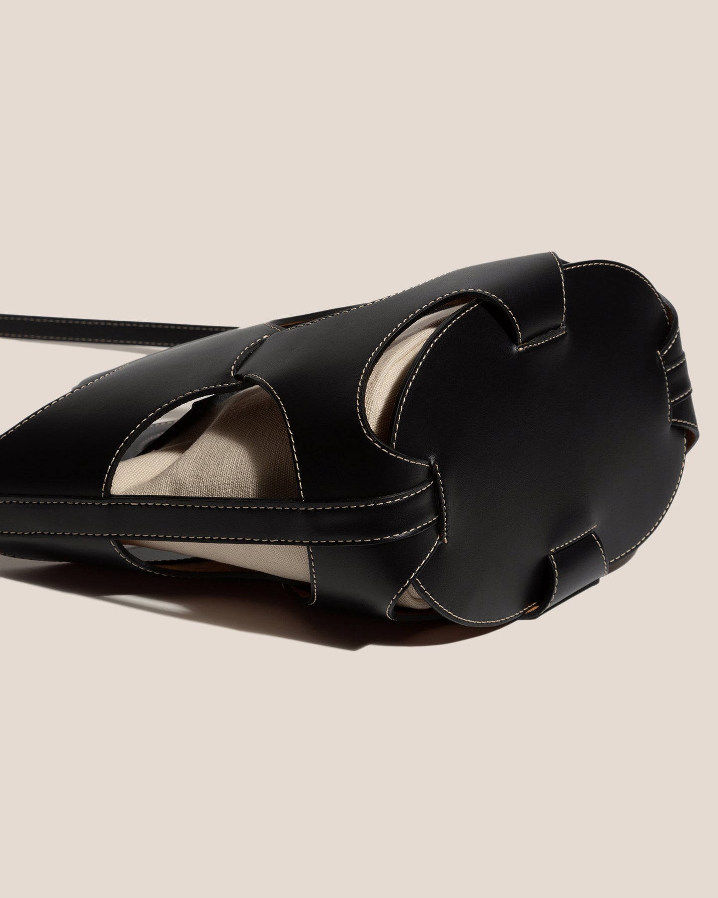 ONADA S - Cut-out Leather Tote Bag