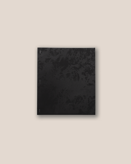 ILLA - Photo Book By Salva López